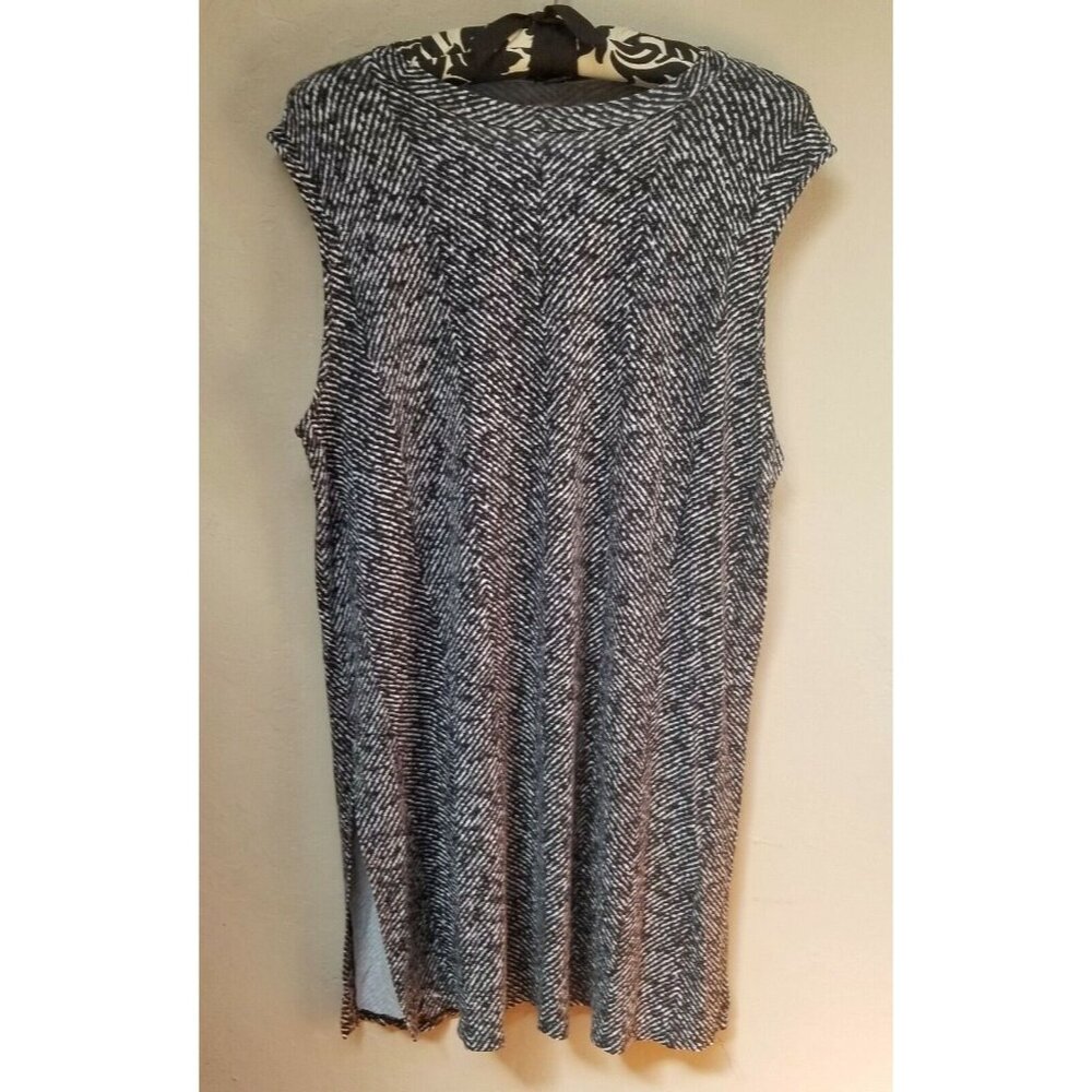 Wearever Collection Mock Neck Shift Dress PL Geometric Print Gray Cap Sleeve